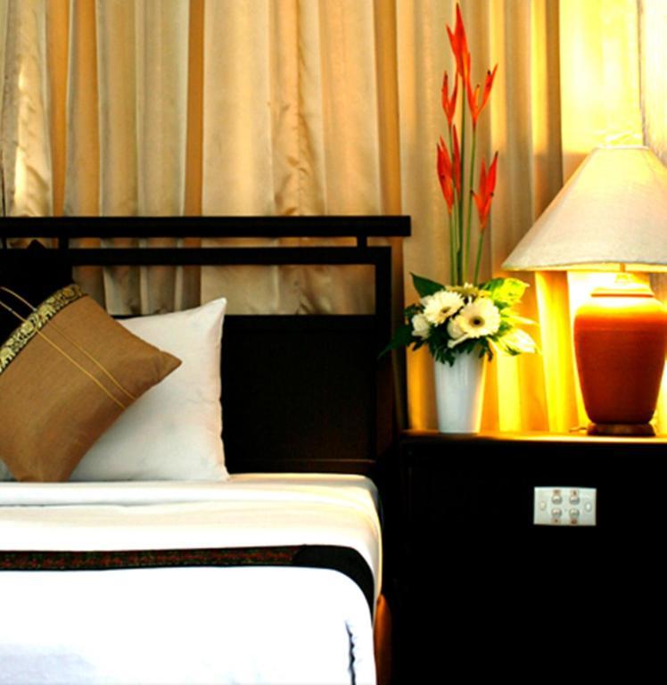 Thapaeplacehotel Chiang Mai Room photo